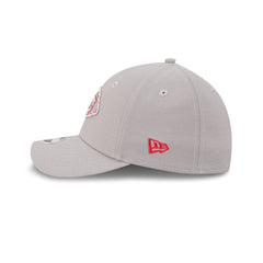Kansas City Chiefs Poly Gray 39THIRTY M-Crown Stretch Fit Hat