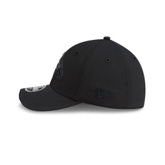 Denver Broncos 2026 Sideline Black 39THIRTY M-Crown Stretch Fit Hat